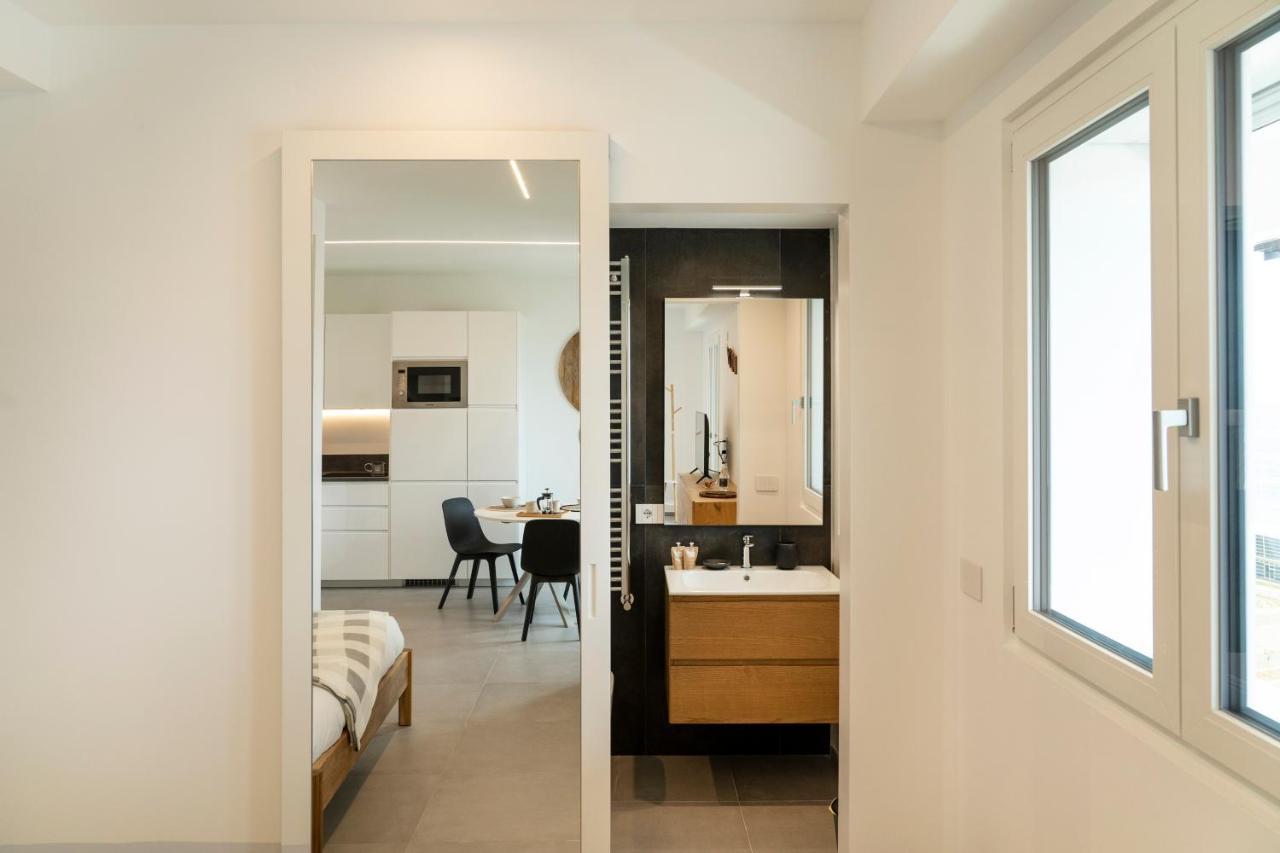 Gentile 46 Blu Luxury Flat Apartment Bari Ngoại thất bức ảnh